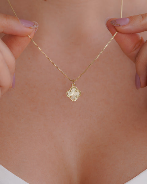 CONJUNTO TREBOL CLOVER DIAMANTADO 45+5CM