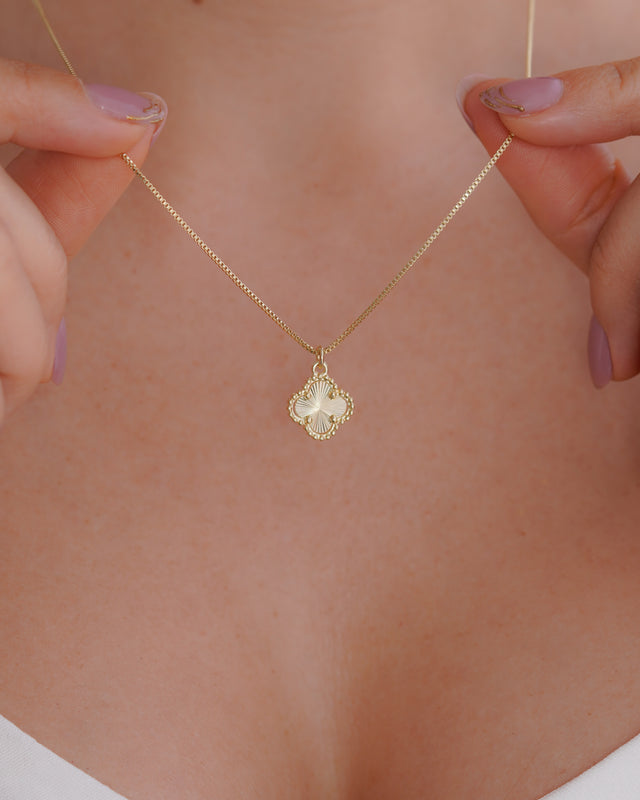 CONJUNTO TREBOL CLOVER DIAMANTADO 45+5CM