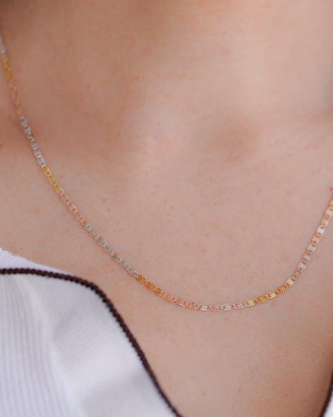 CADENA ESCALERA DESTELLOS TRES TONOS 2MM 45CM PLATA ITA